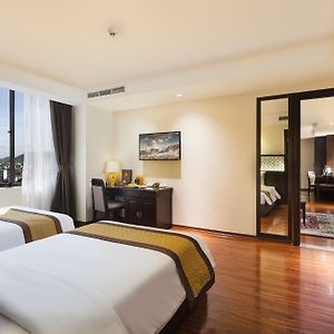 Suite Familiale à 2 Chambres à Coucher
